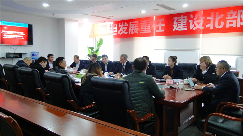 成都天翔環(huán)境與德國歐綠?？腿藖砑瘓F洽談